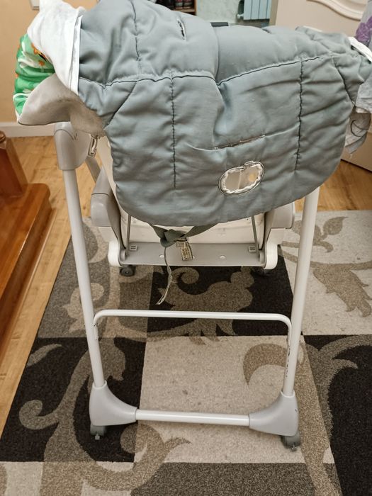 Стульчик для кормления за столом