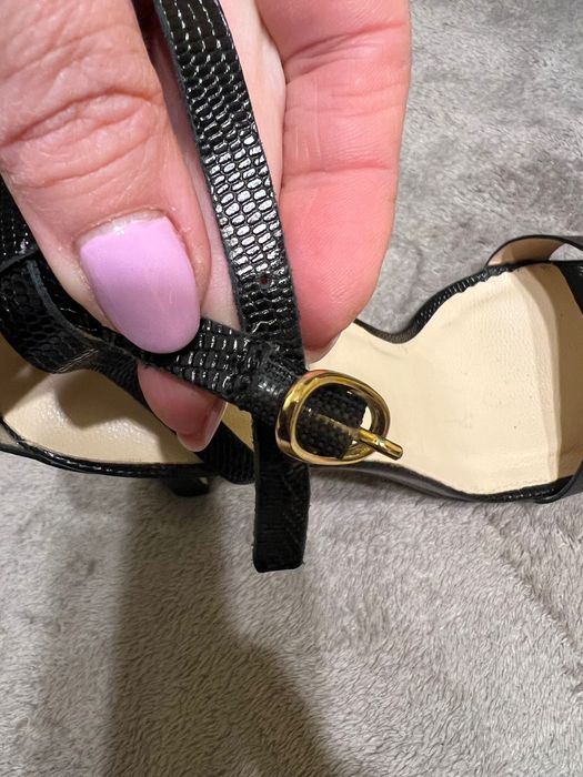 Noi - Sandale Benvenuti elegante si finute!