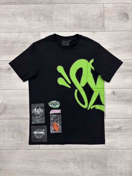 Футболка Syna World