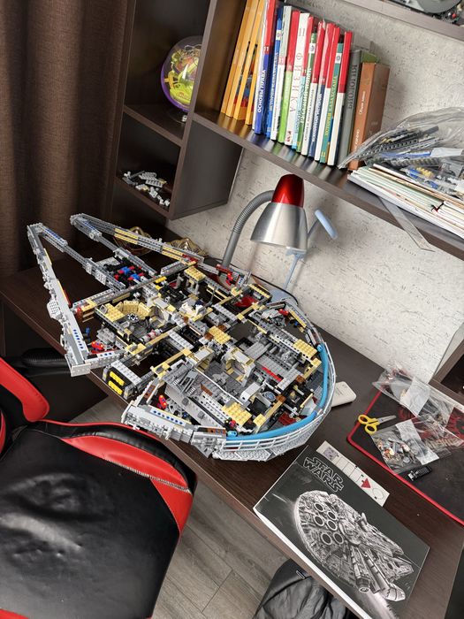 LEGO Star Wars 75192 — Millennium Falcon UCS( КОПИЯ)