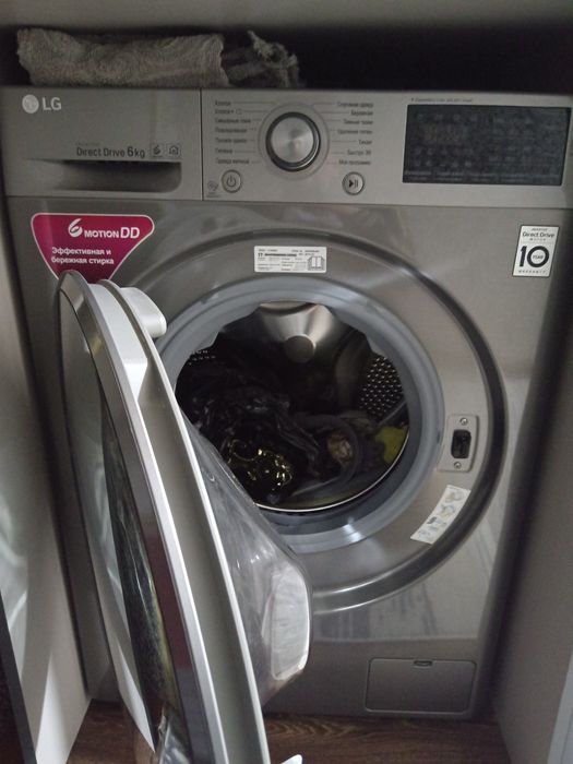 LG kir yuvish mashinasi sotiladi yangi xolatda