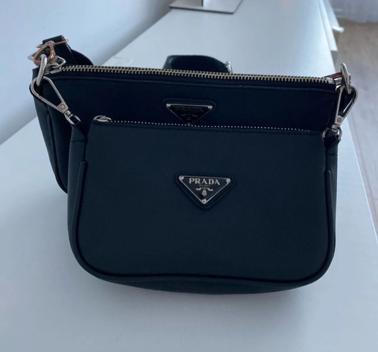 Geanta Prada neagra din nylon