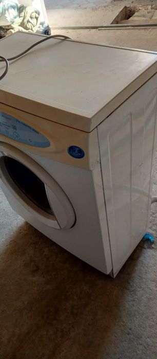 Стиральная машинка Samsung.