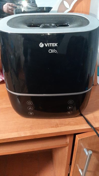 Продам ионизатор воздуха увлажнитель