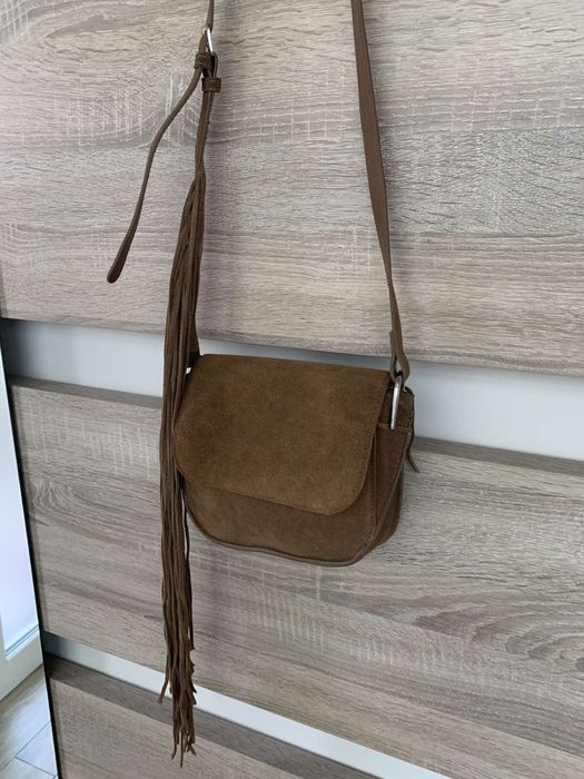 Дамска чантичка MANGO