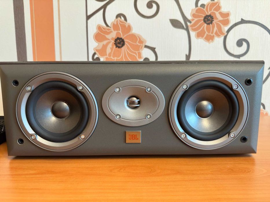 Централна тонколона JBL Northridge E Series EC25 (75W / 8 Ohms) – Черна
