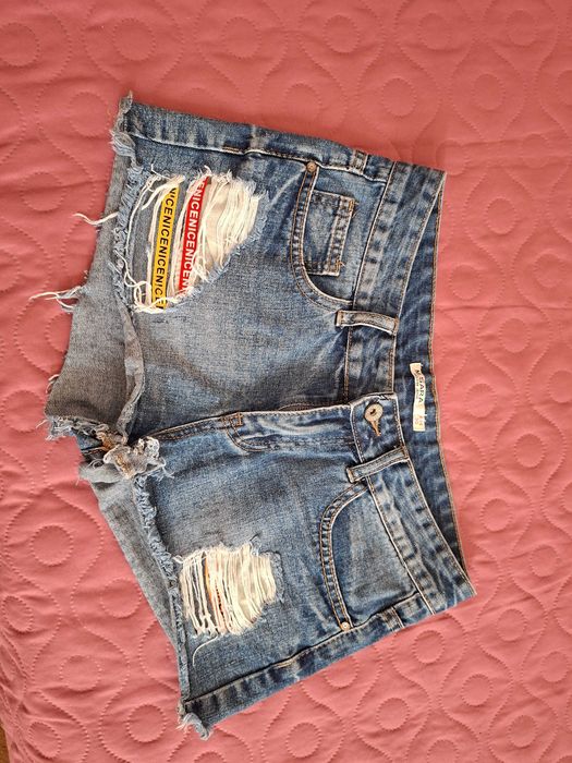 Дънкови къси панталонки