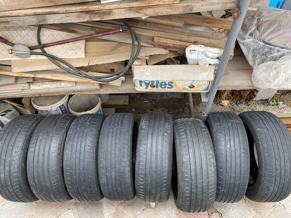 Шины б/у 2 комплекта