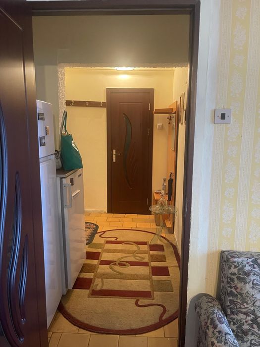 VÂND GARSONIERĂ 48 MP, VEDERE SUPERBĂ, POZIȚIE ULTRACENTRALĂ, deasupra BCR, Termop. - Centr. pe gaz, Comănești, Jud. Bacău, Preț 36.500 €, Negociabil!