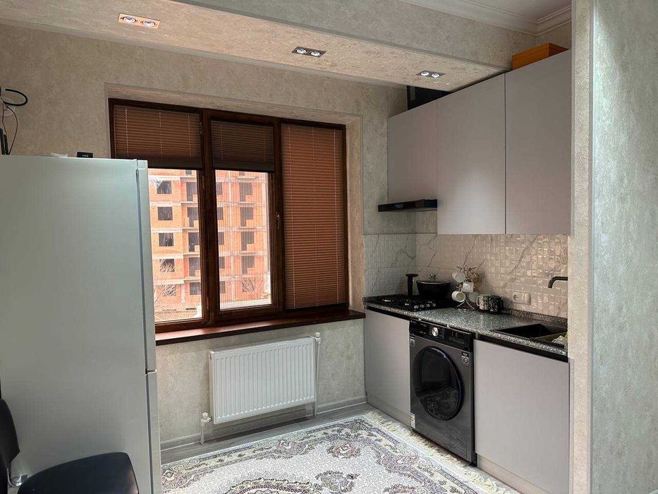 2х комнатная квартира на 4 этаже 50кв/м, в Самарканде