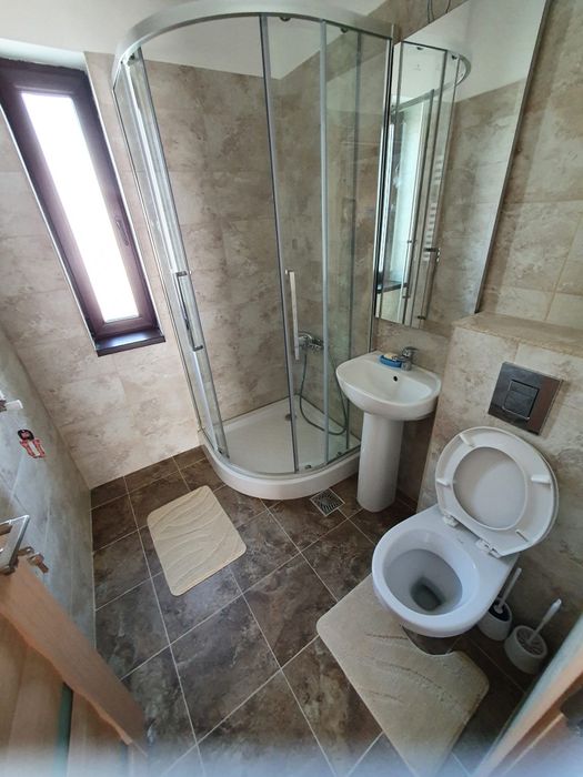 De inchiriat - Ap 3 camere cu boxa si loc de parcare/Voluntari, zona Matei Millo