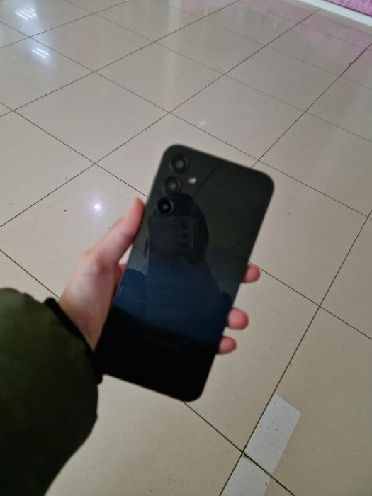 Срочно Samsung A24 128гб