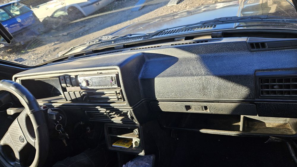 Голф 2 - 1.6 бензин на части