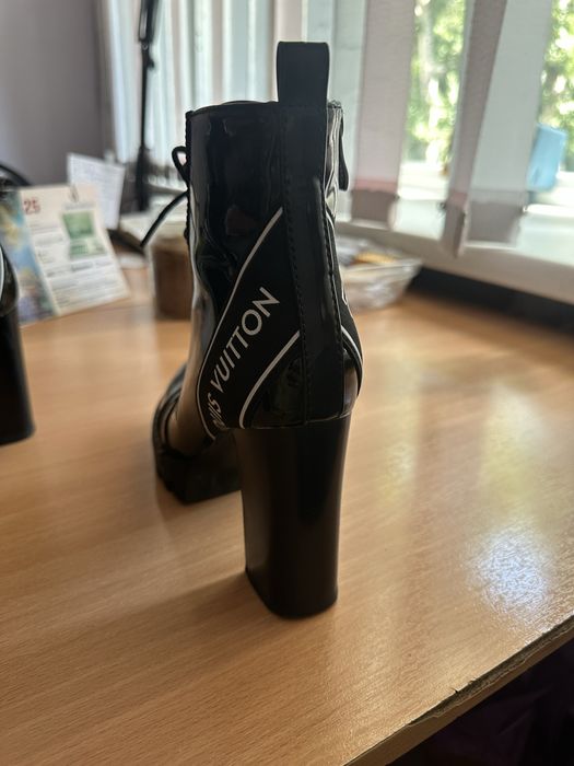 Ботинки осень - весна