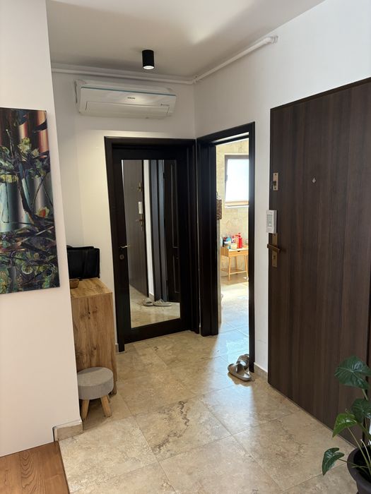 Apartament 3 camere (singur pe etaj) in Buna Ziua / Andrei Muresanu sud