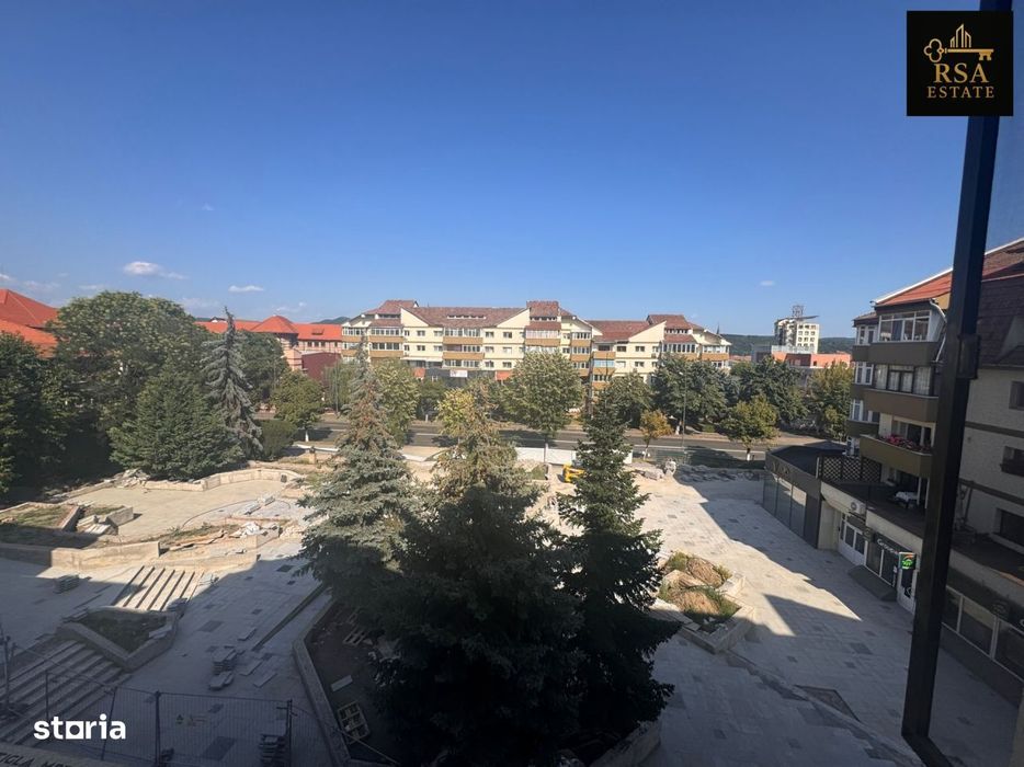 Apartament cu 2 camere de inchiriat etaj 3 zona Centrala Rm. Valcea