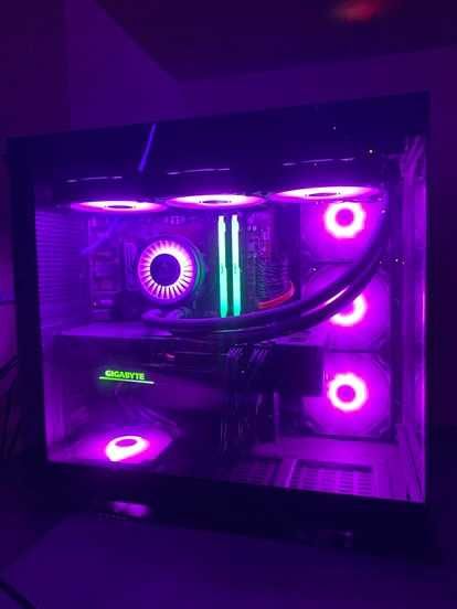 Геймърски Компютър RTX 3070 Ti, AMD Ryzen 7 5700x