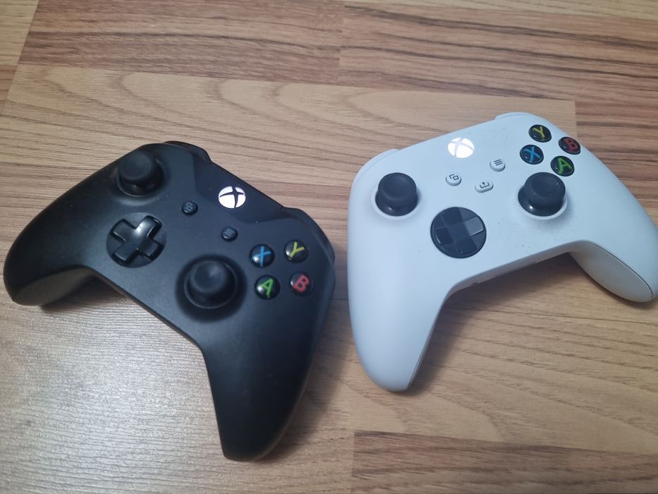 Se vinde Xbox One X