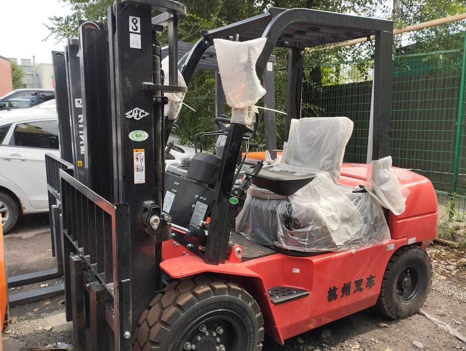 Вилочный погрузчик Hangha CPCD30 – AG2