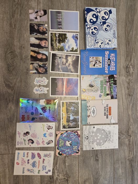 Vând albume illit si newjeans