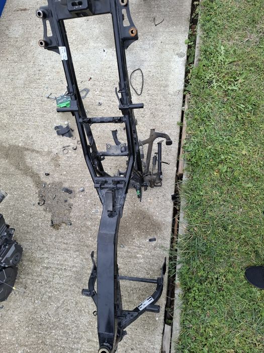 Cadru cu acte permis A2 pentru Honda cbf 600 model 2004