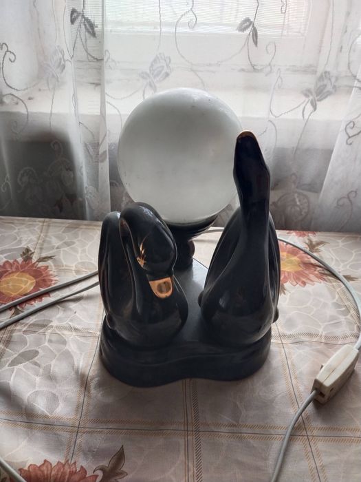 Продам светильник