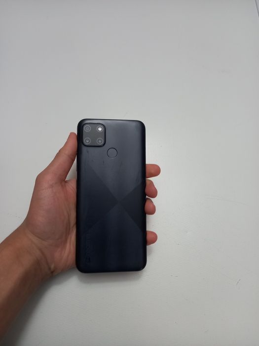 Телефон Realme c21Y