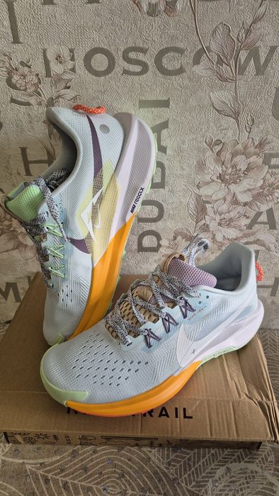 Кроссовки Nike 40 размер