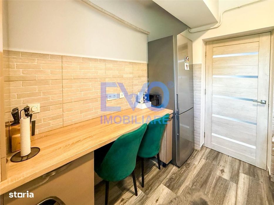 Apartament cu 2 camere, etajul 1, decomandat, geam la baie, zona Rediu