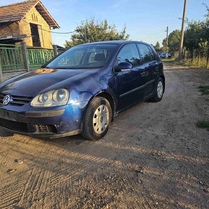 Продавам Голф 5 1.4 бензин на ЧАСТИ, Както и още над 12 голфа на ЧАСТИ