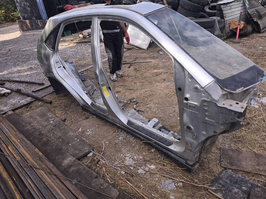 Задние крылья  на lexus rx330, rx350