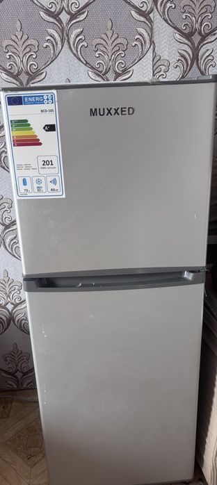 Продается холодильник Muxxed