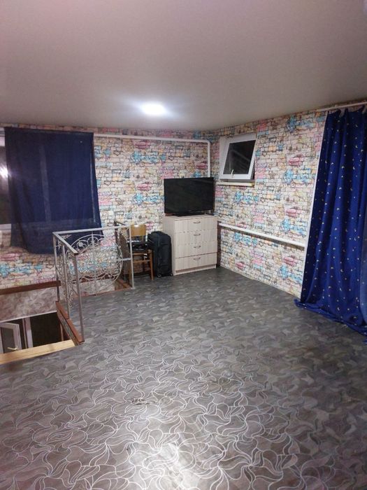 Продам двуэтажный дом