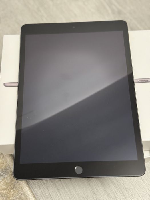 Ipad 9 impecabila(pachet)