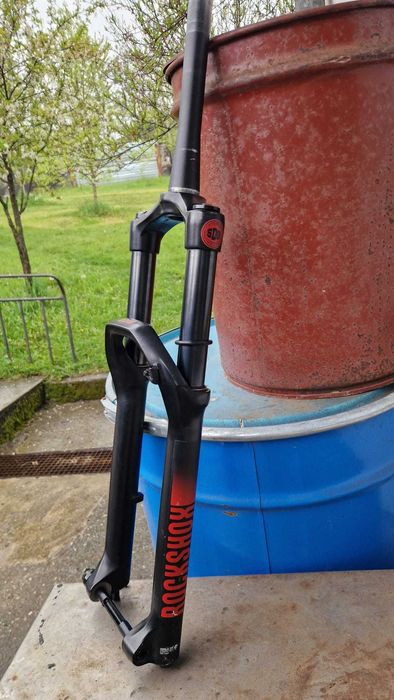 Furca Rockshox Silver 35 Air Travel 150mm roata 27.5" Ax 15x110 E-bike Approved