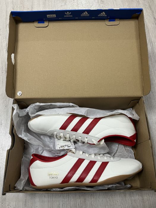 Adisas tokyo оригинал
