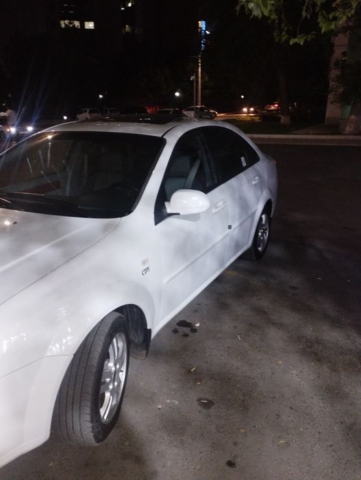 Chevrolet Lacetti / Gentra 2010 — 2