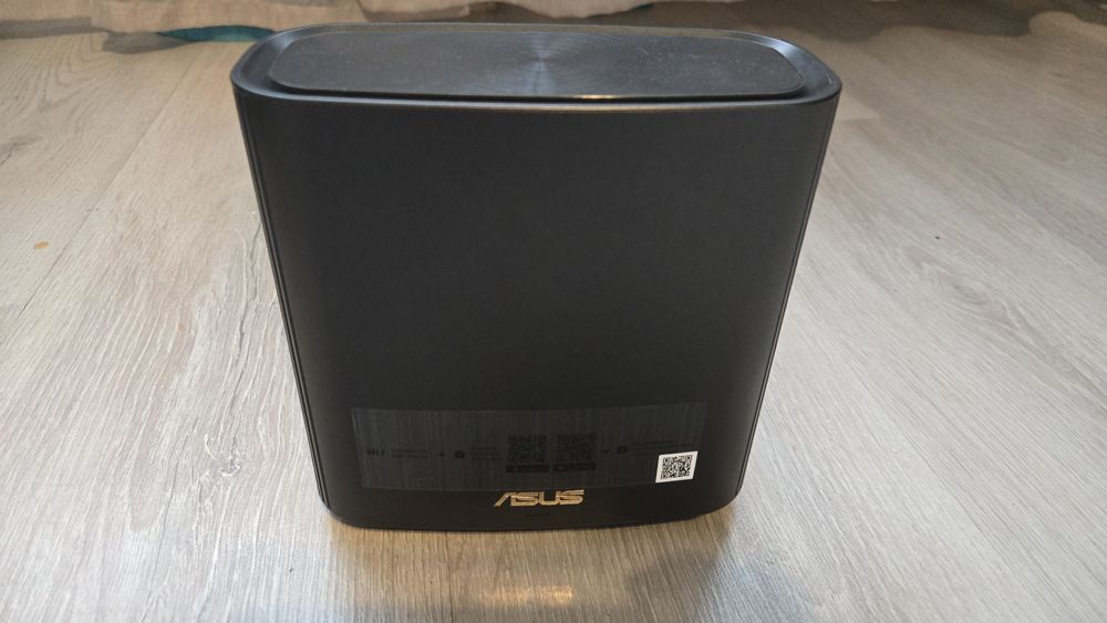 ROUTER dedicat Mesh ASUS AX7800 XT9