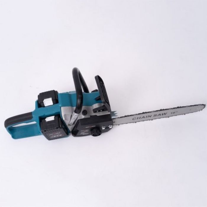 Акумулаторна резачка за дърва с маслен филтър,2х36V 10Ah,с акумулаторе