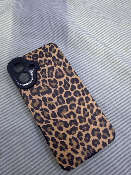 Чехол новый айфон 16+