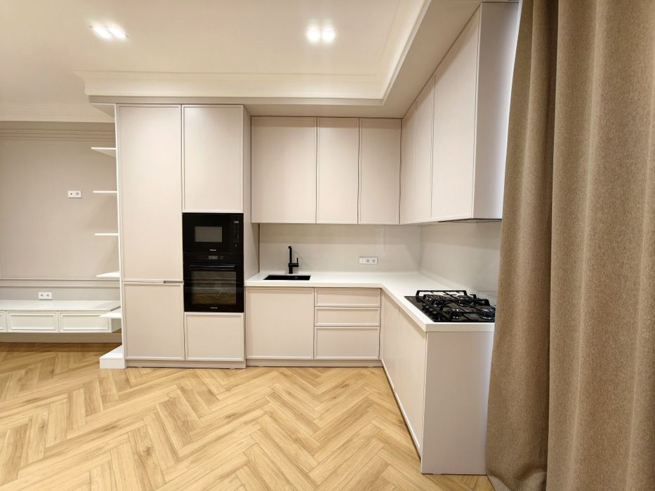 Продаётся квартира новостройка с парковкой Узбум New l