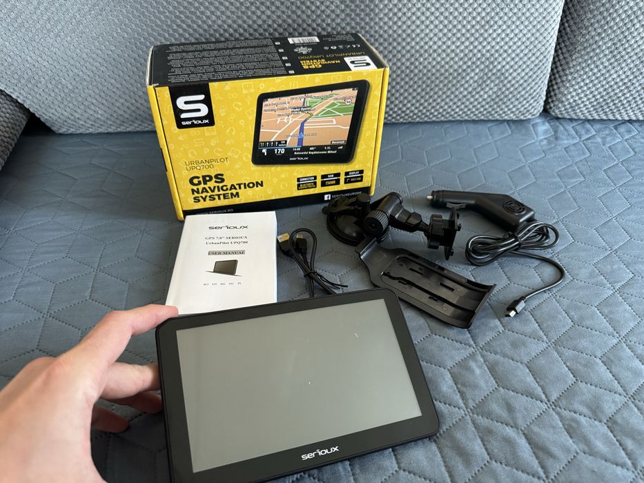 GPS auto camion Serioux UPQ700 ecran 7” actualizat ca nou