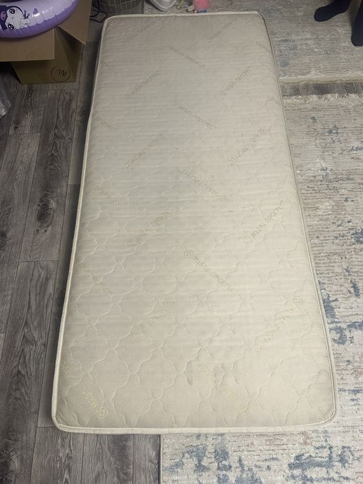 Продам матрац 90х2