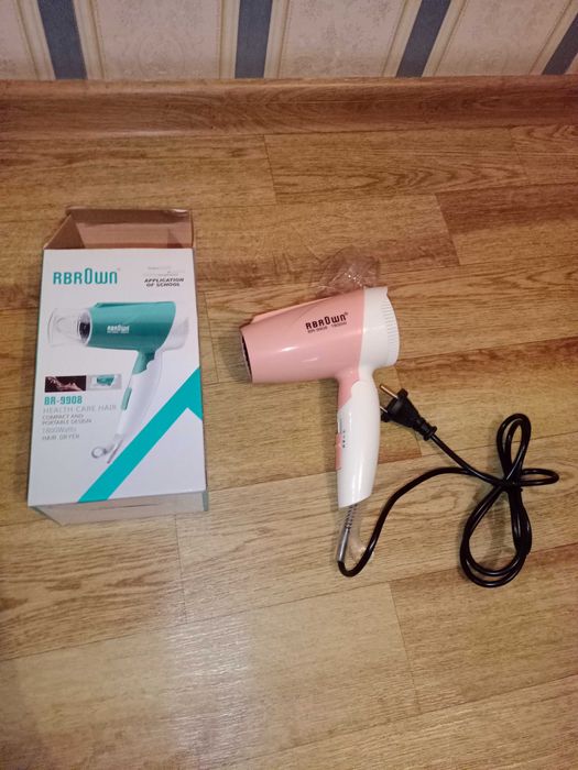 Продам абсолютно новый фен для волос — в упаковке