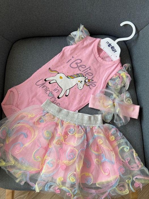 Лот бебешки дрехи за момиче 74 см mayoral hm