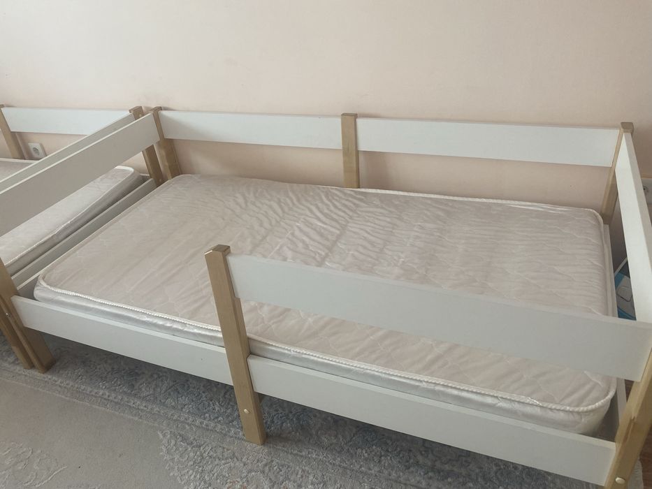 Продам детскую кроватку