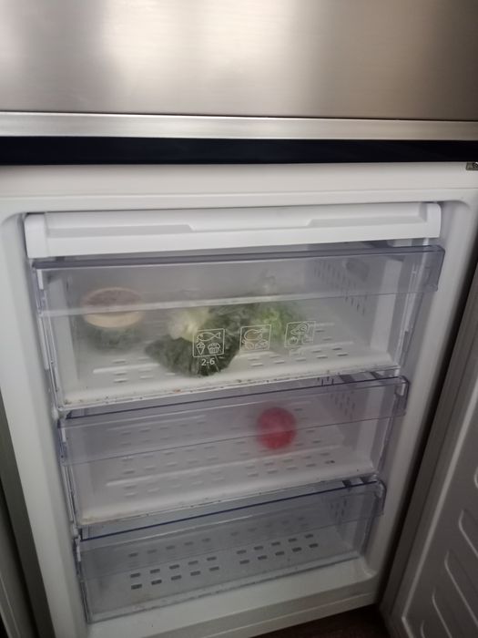 Продам холодильник beko