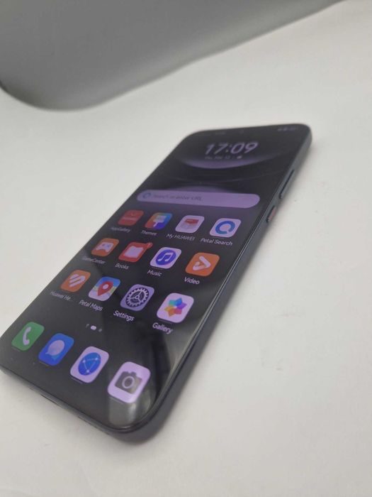 Tелефон Huawei Nova 12s