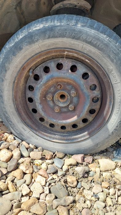 Джанти nissan almera tino алуминиеви и метални