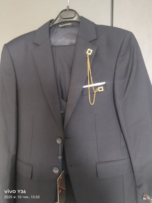 Костюм темный синий